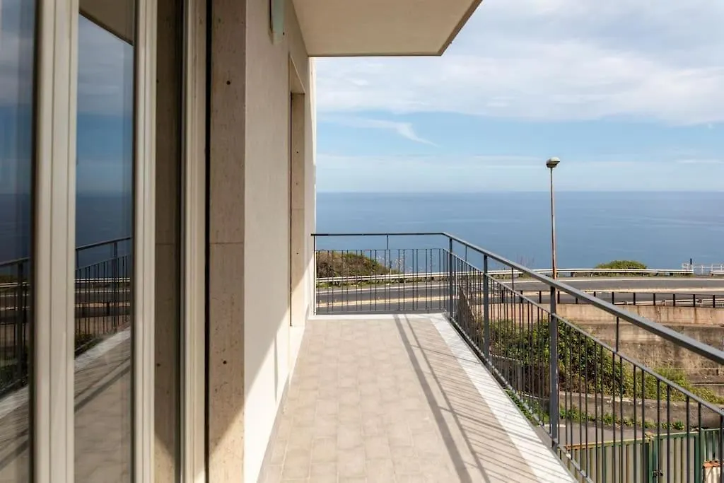 Carlo'S Charm Residence Acireale Apartment