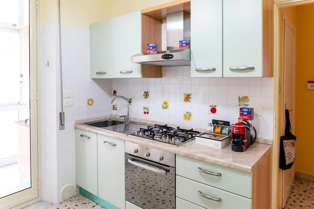 Carlo'S Charm Residence Acireale Apartment