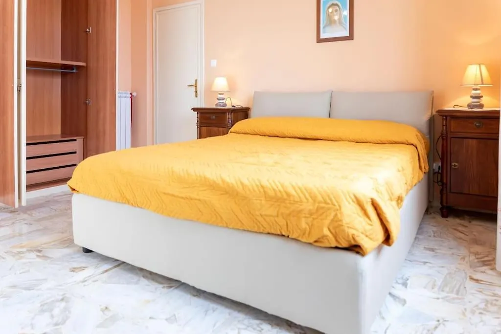 Carlo'S Charm Residence Acireale 0*,  Italy